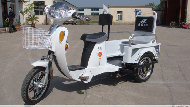 2007伟德betvlctor体育早期休三产品 .jpg
